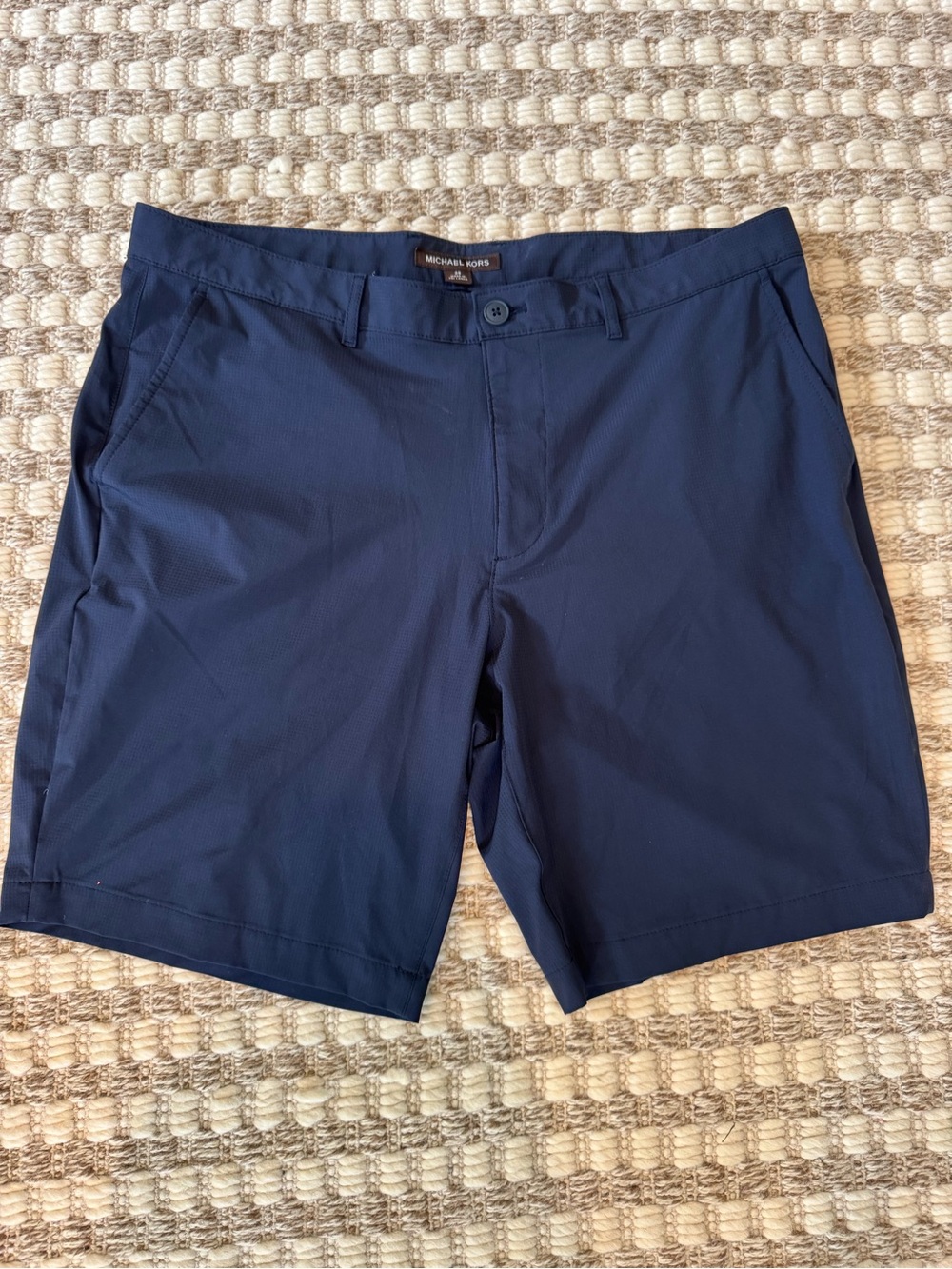 Men’s size 36 NWOT MICHAEL KORS Golf Shorts